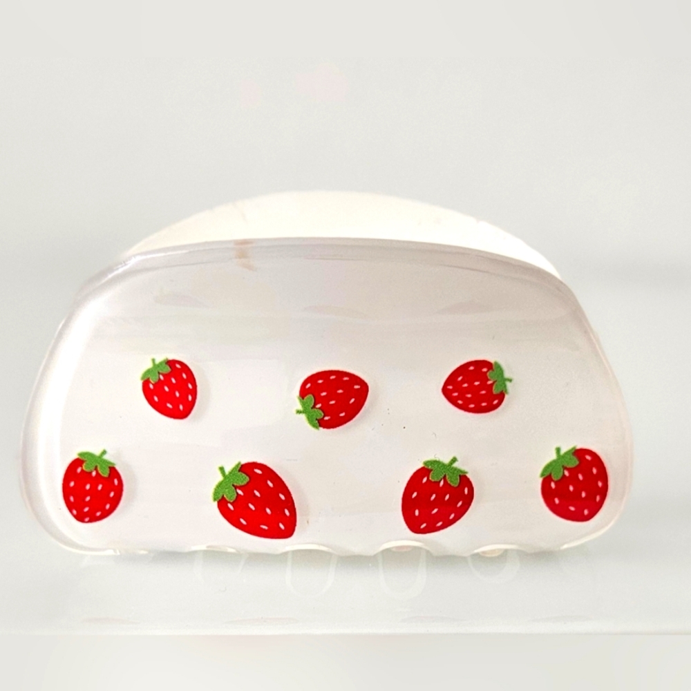 Strawberry 3in Claw Clip NEW
